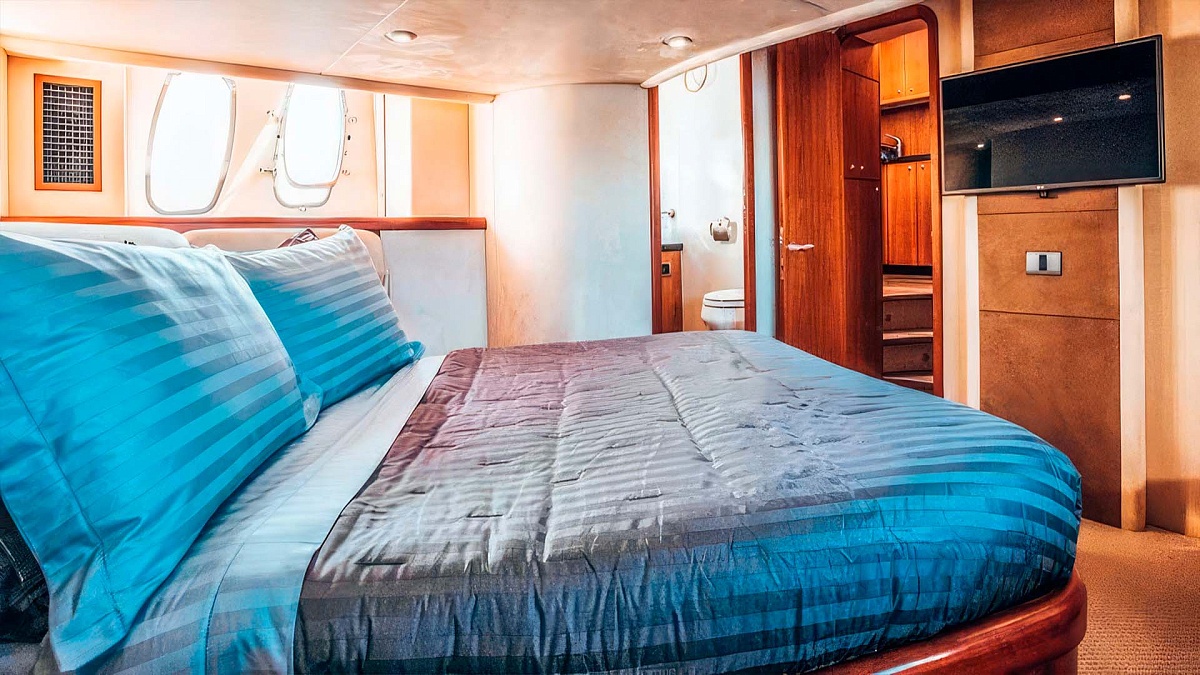 Аренда моторной яхты Sunseeker Manhattan 54 в Миконосе
